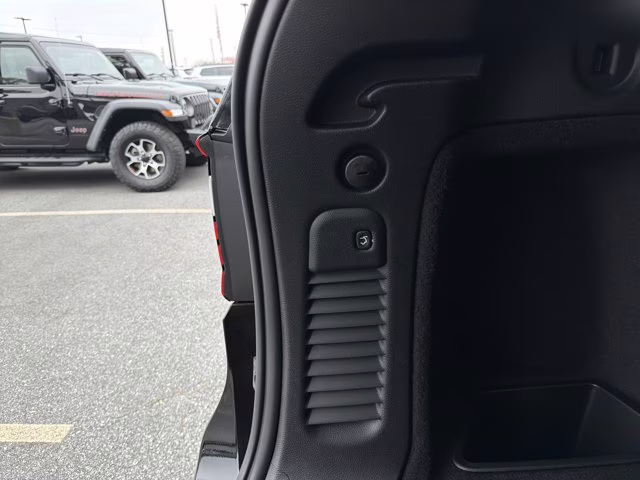 2026 DB Black Clearcoat Dodge Durango GT HEMI V8 AWD SUV