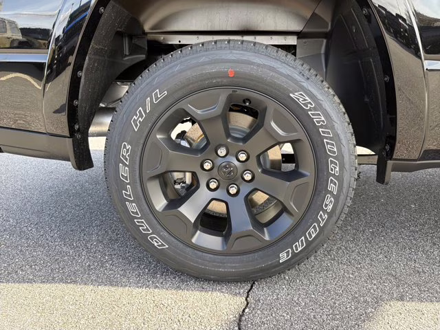 2026 Diamond Black Crystal Pearlcoat Ram 1500 Big Horn 4X4 Truck