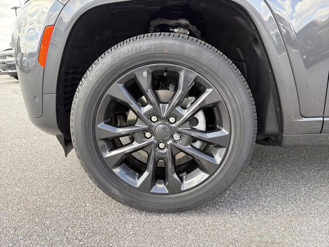 2026 Baltic Gray Metallic Clearcoat Jeep Grand Cherokee Limited Reserve 4X4 SUV