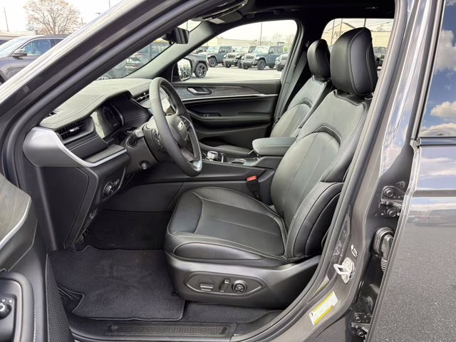 2026 Baltic Gray Metallic Clearcoat Jeep Grand Cherokee Limited Reserve 4X4 SUV