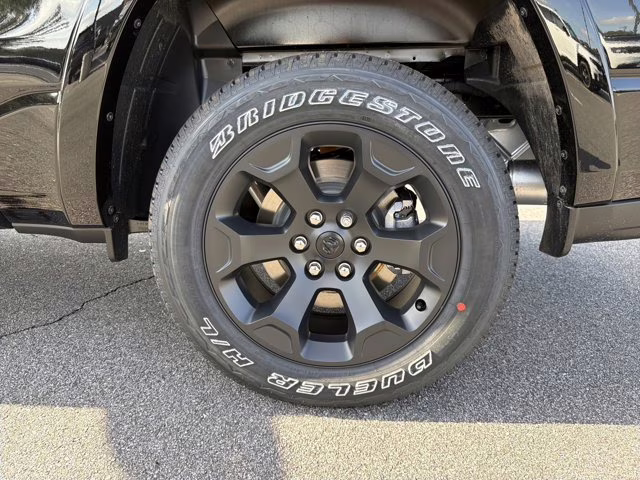 2026 Diamond Black Crystal Pearlcoat Ram 1500 Big Horn 4X4 Truck