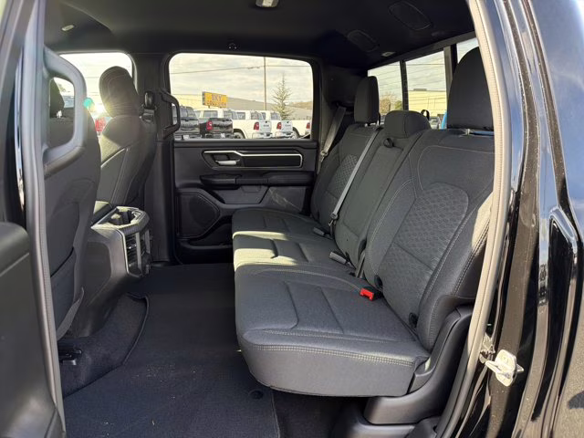 2026 Diamond Black Crystal Pearlcoat Ram 1500 Big Horn 4X4 Truck