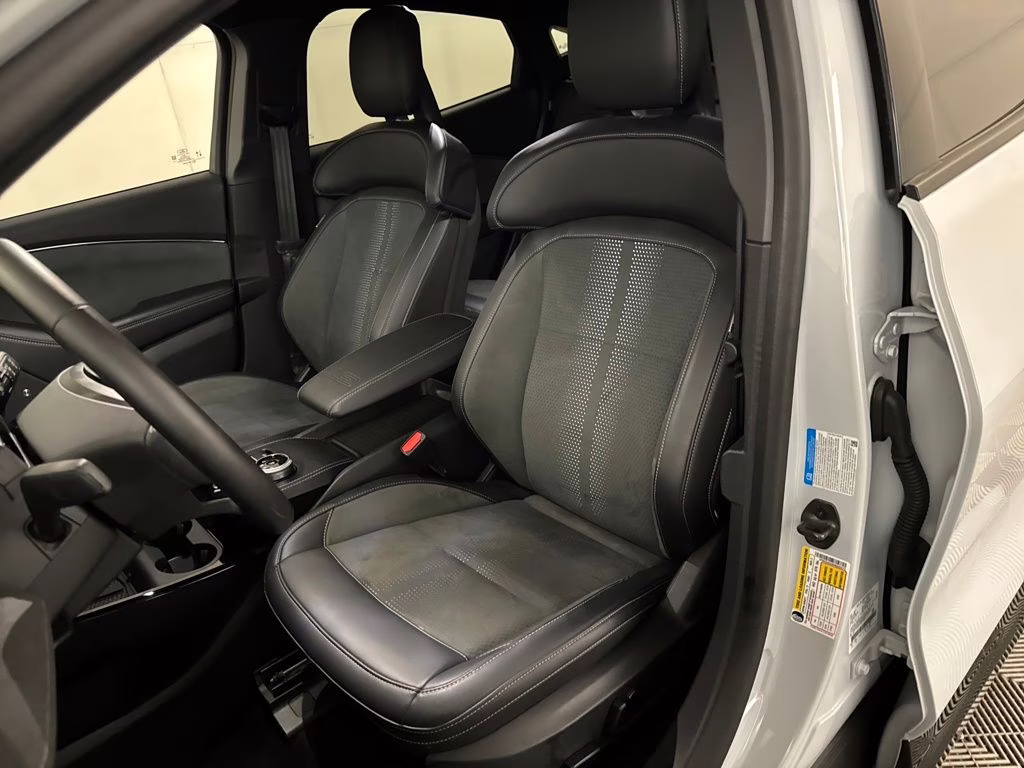 2023 Space White Metallic Ford Mustang Mach-E GT AWD SUV