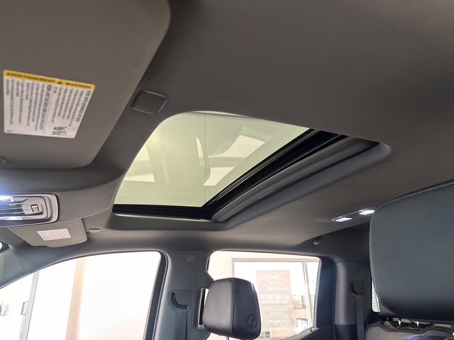 2020 Quicksilver Metallic GMC Sierra 1500 SLT 4X4 Truck