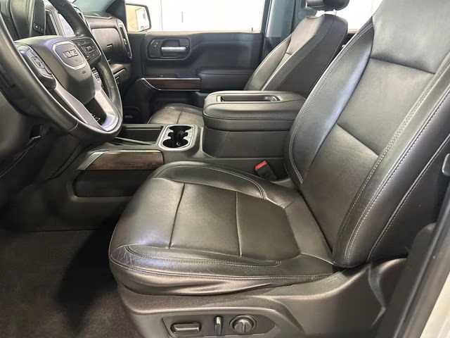 2020 Quicksilver Metallic GMC Sierra 1500 SLT 4X4 Truck