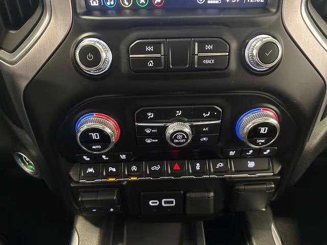 2020 Quicksilver Metallic GMC Sierra 1500 SLT 4X4 Truck