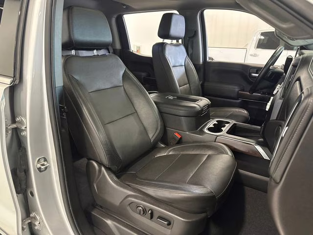 2020 Quicksilver Metallic GMC Sierra 1500 SLT 4X4 Truck