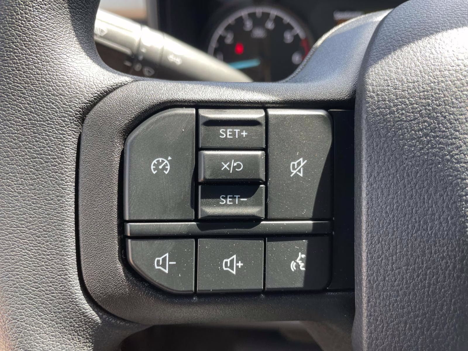 2026 Oxford White Ford Super Duty F-250 SRW XL RWD Truck