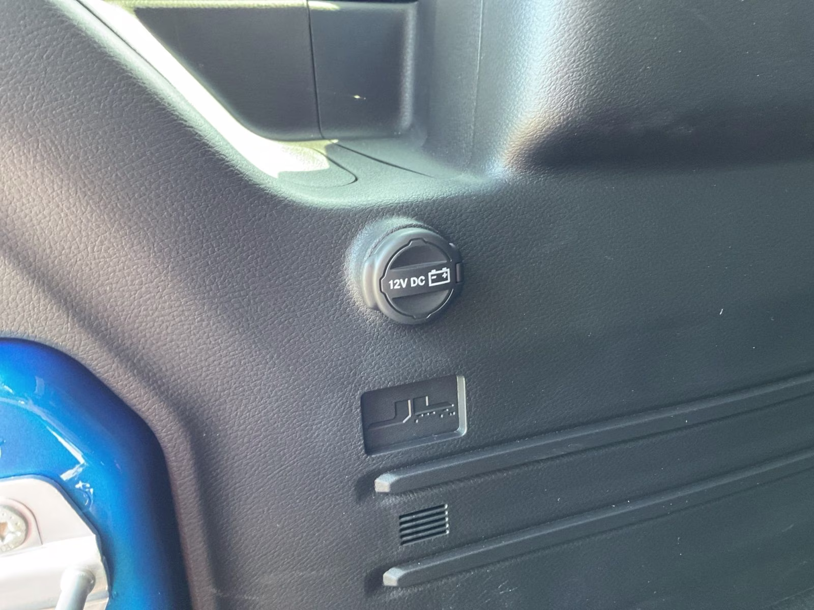 2026 Hydro Blue Pearl Coat Jeep Wrangler Sahara 4X4 SUV