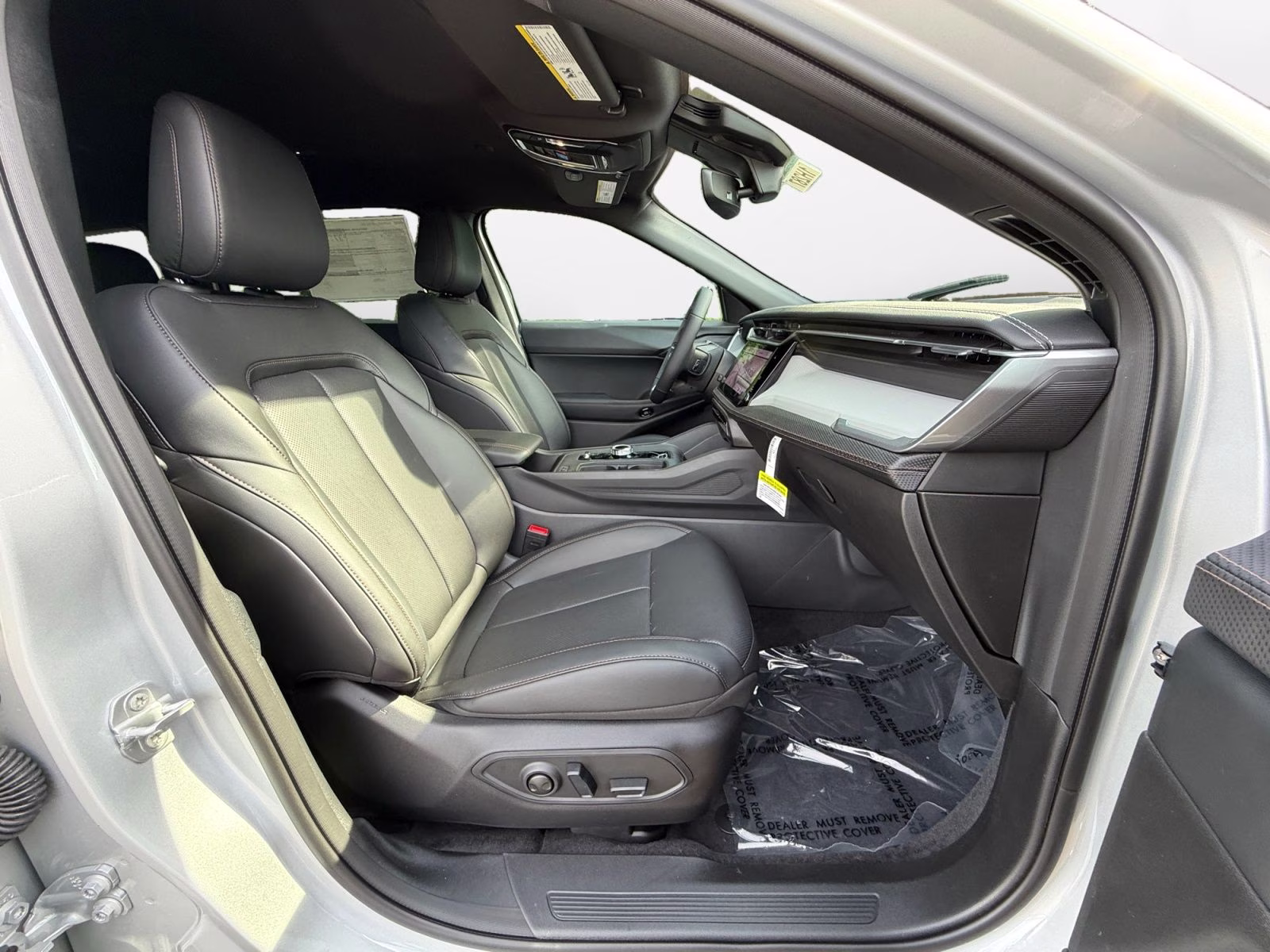 2026 Silver Zynith Clearcoat Jeep Cherokee Limited 4X4 SUV