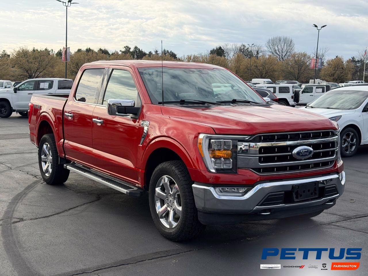 2023 Hot Pepper Red Metallic Tinted Clearcoat Ford F-150 Lariat 4X4 Truck