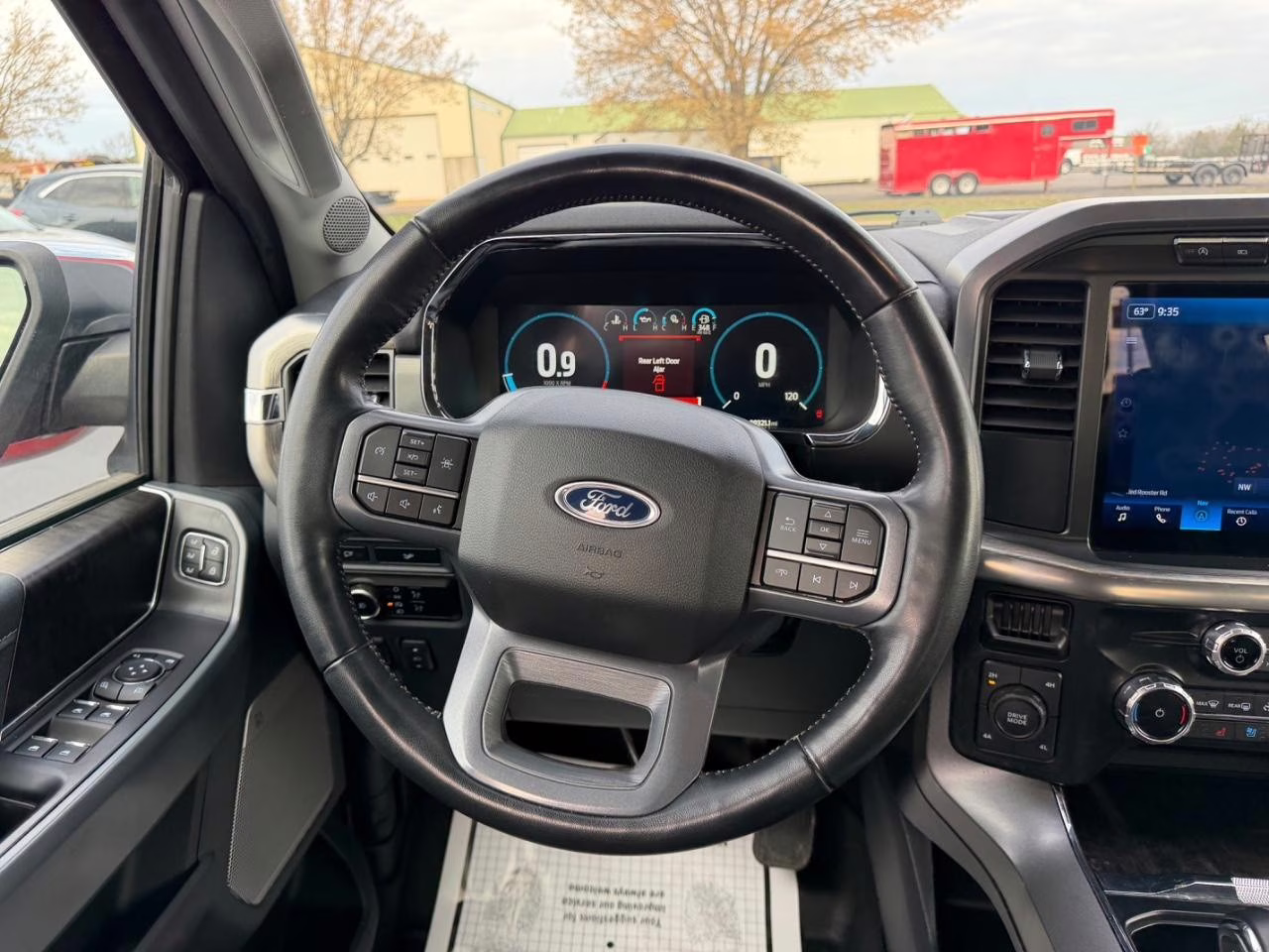 2023 Hot Pepper Red Metallic Tinted Clearcoat Ford F-150 Lariat 4X4 Truck