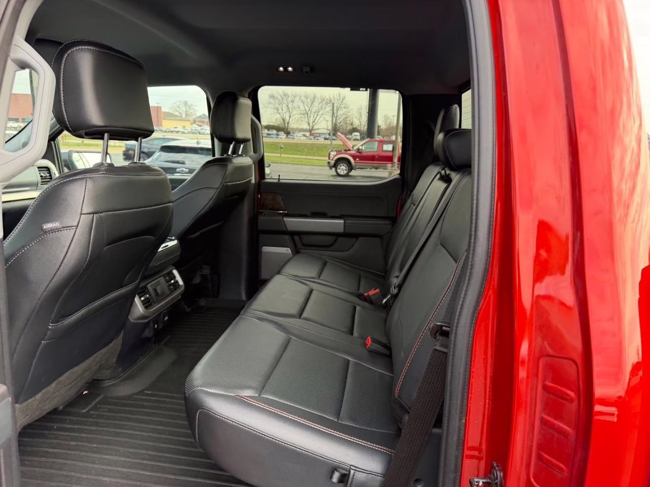 2023 Hot Pepper Red Metallic Tinted Clearcoat Ford F-150 Lariat 4X4 Truck