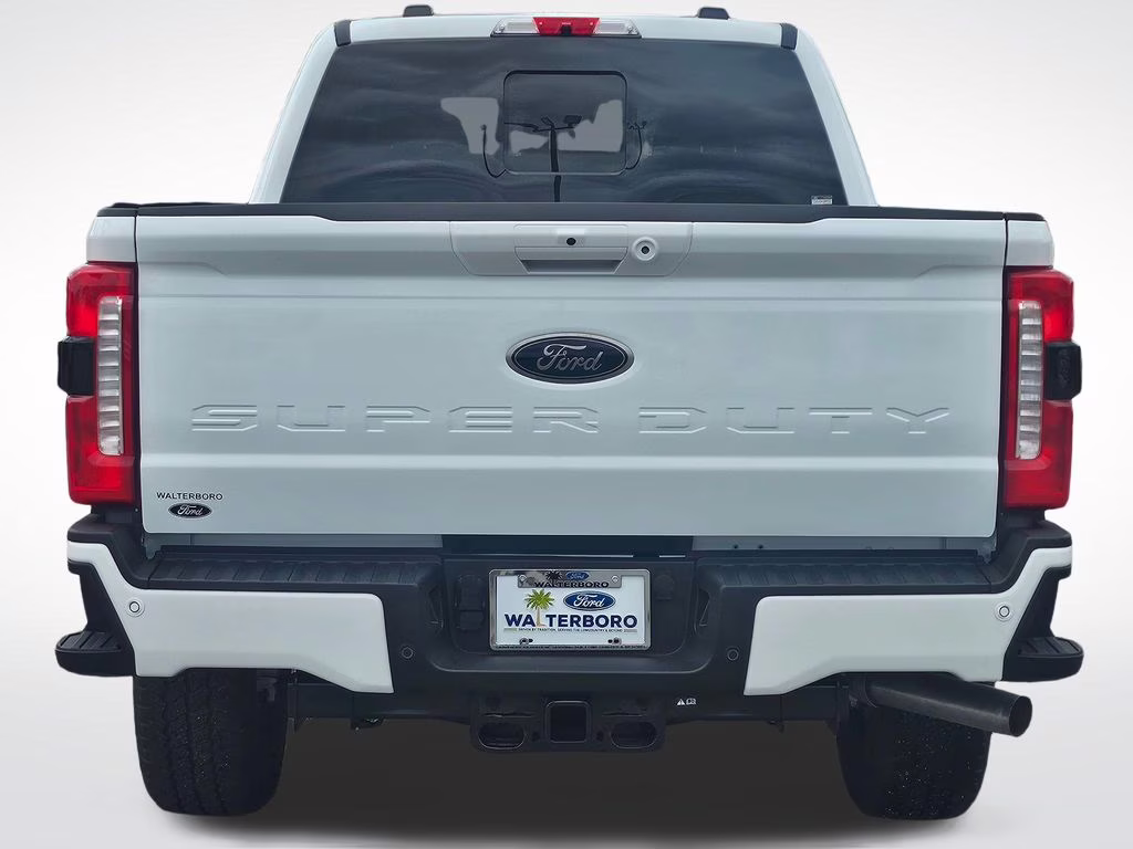 2026 Oxford White Ford Super Duty F-350 SRW XLT 4X4 Truck