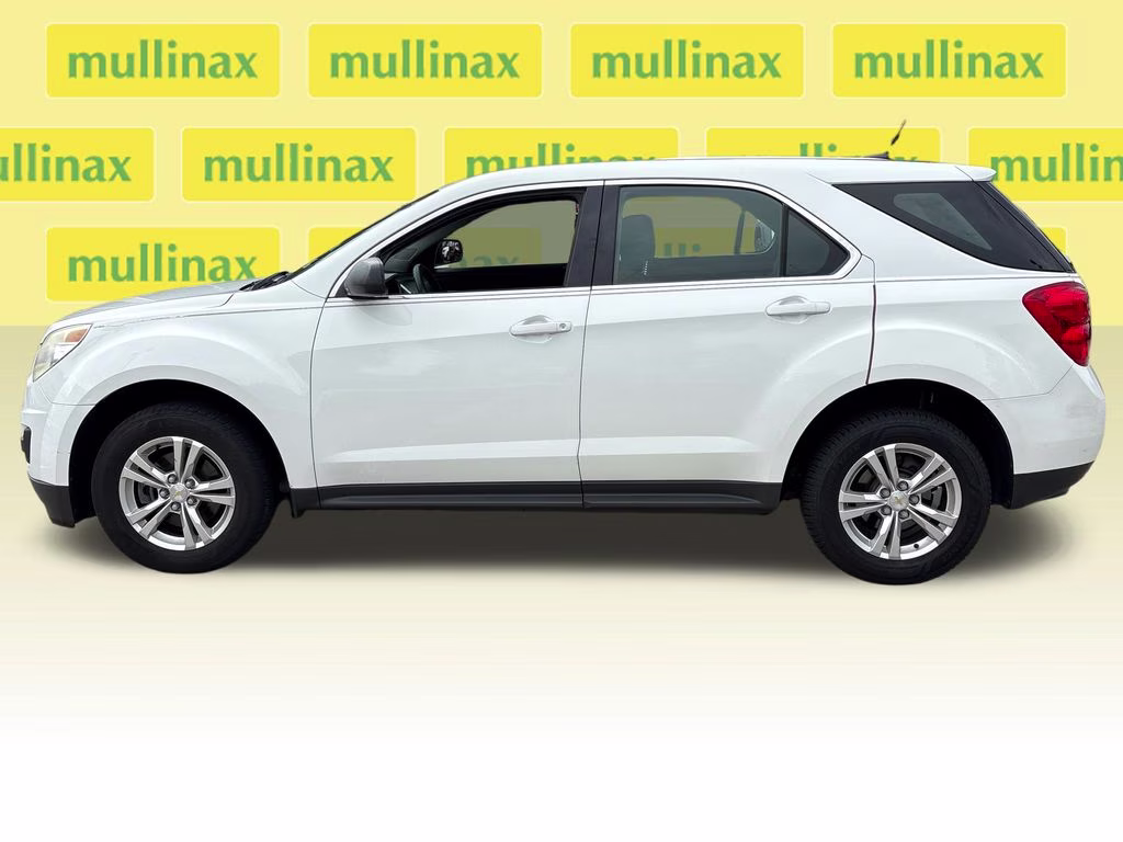 2013 Summit White Chevrolet Equinox LS FWD SUV