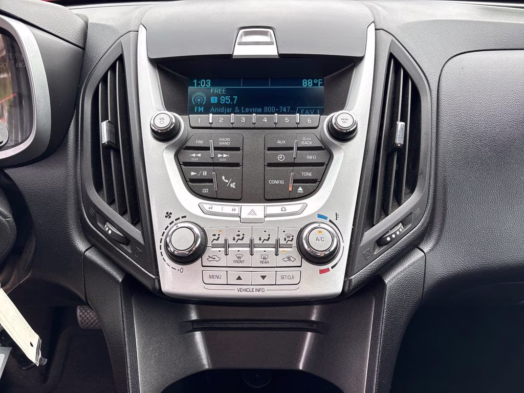 2013 Summit White Chevrolet Equinox LS FWD SUV