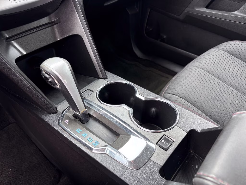 2013 Summit White Chevrolet Equinox LS FWD SUV