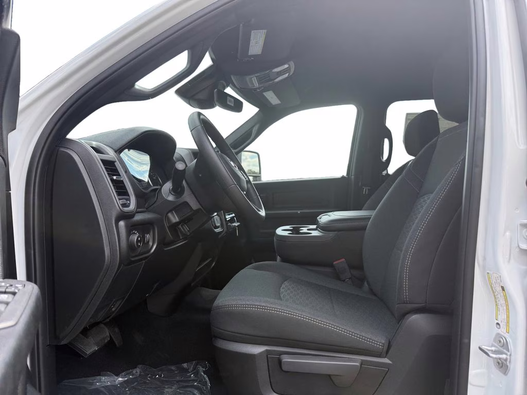 2026 Bright White Clearcoat Ram 2500 Tradesman 4X4 Truck