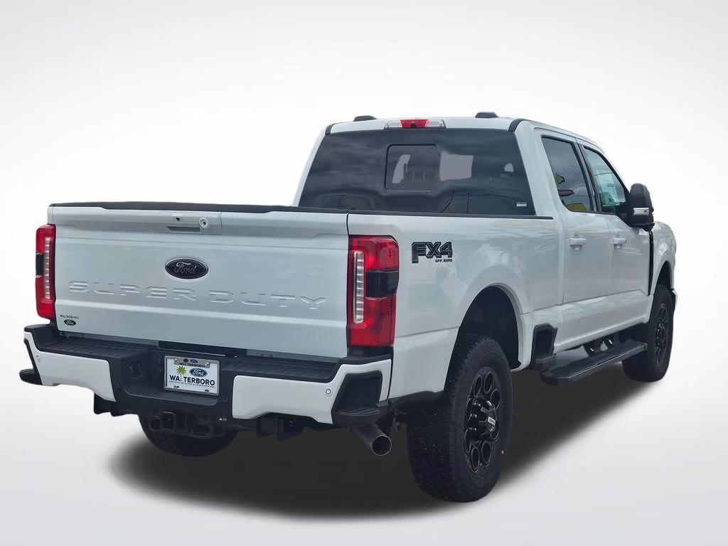 2026 Oxford White Ford Super Duty F-350 SRW XLT 4X4 Truck