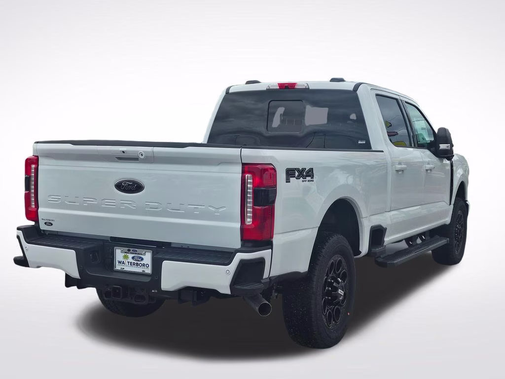 2026 Oxford White Ford Super Duty F-350 SRW XLT 4X4 Truck