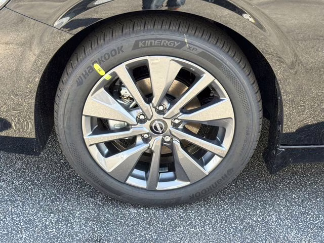 2026 Super Black Nissan Sentra SL FWD Sedan