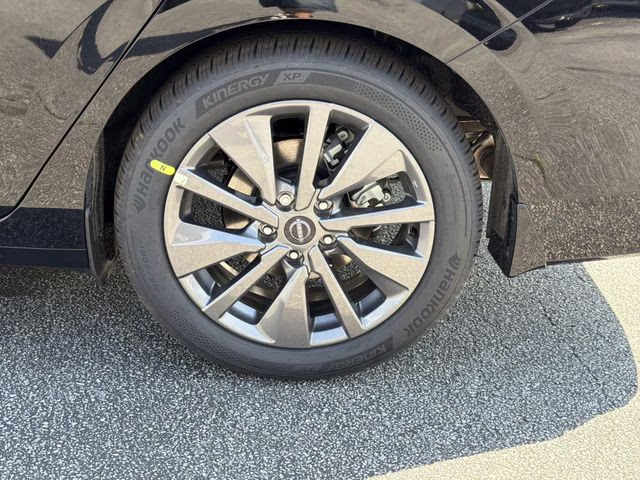 2026 Super Black Nissan Sentra SL FWD Sedan