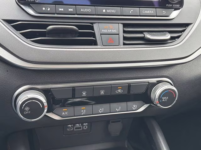 2024 Glacier White Nissan Altima 2.5 SR FWD Sedan