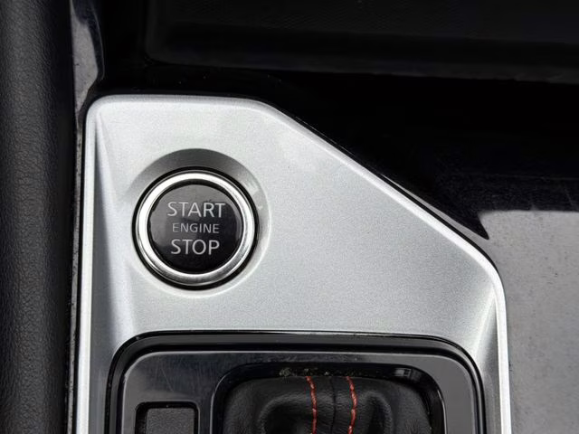 2024 Glacier White Nissan Altima 2.5 SR FWD Sedan