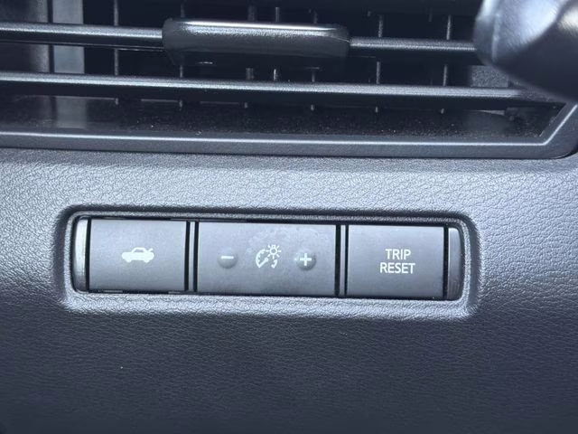 2024 Gray Sky Pearl Nissan Altima 2.5 SR FWD Sedan