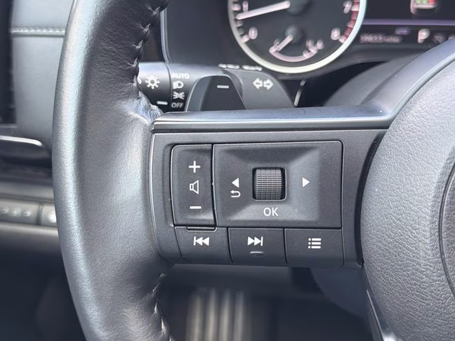 2025 Super Black Nissan Pathfinder SV 4X4 SUV