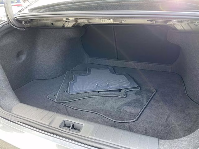 2023 Gun Metallic/Super Black Nissan Sentra SR FWD Sedan