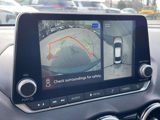 2023 Gun Metallic/Super Black Nissan Sentra SR FWD Sedan