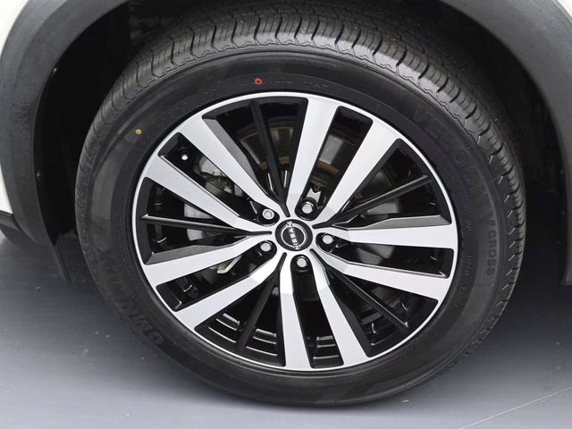 2023 Pearl White Tricoat Nissan Pathfinder Platinum 4X4 SUV