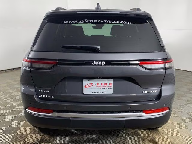 2026 Baltic Gray Metallic Clearcoat Jeep Grand Cherokee Limited 4X4 SUV