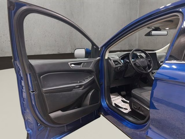 2023 Atlas Blue Metallic Ford Edge SEL AWD SUV