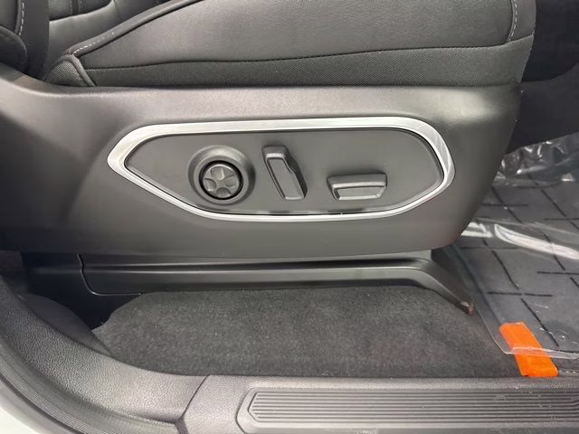 2026 Bright White Clearcoat Jeep Grand Wagoneer Limited 4X4 SUV