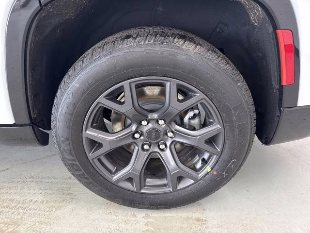 2026 Bright White Clearcoat Jeep Grand Wagoneer Limited 4X4 SUV