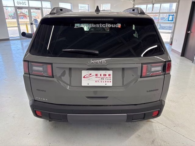 2026 Sting-Gray Clearcoat Jeep Cherokee Laredo 4X4 SUV