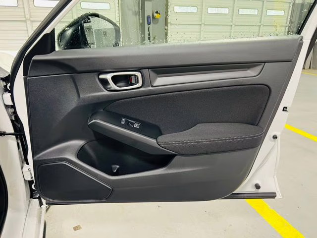 2026 Platinum White Pearl Honda Civic Sport FWD Hatchback