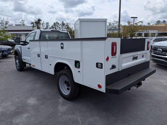 2026 Oxford White Ford Super Duty F-550 DRW XL 4X4 Truck