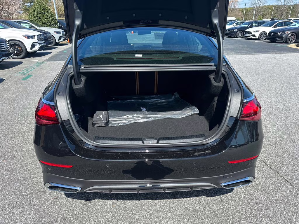 2026 Obsidian Black Metallic Mercedes-Benz E-Class E 350 AWD Sedan