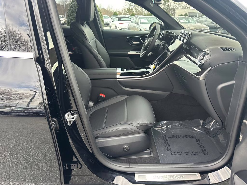 2026 Black Mercedes-Benz GLC GLC 300 AWD SUV