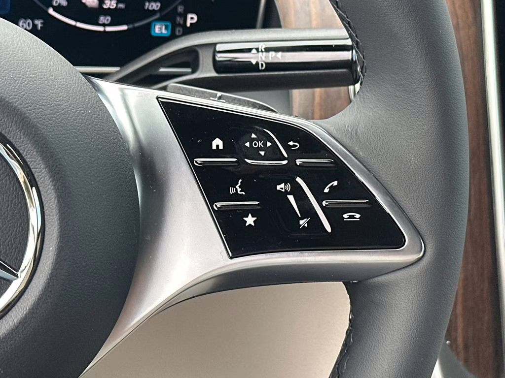 2026 Polar White Mercedes-Benz GLC GLC 350e AWD SUV