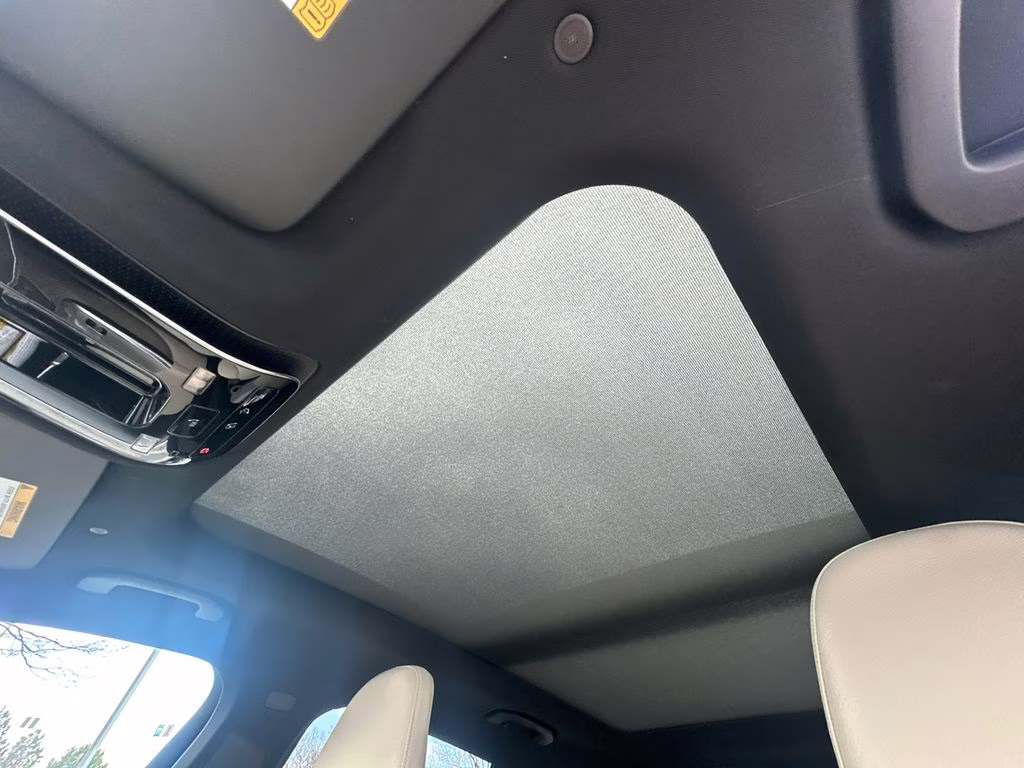 2026 Polar White Mercedes-Benz GLC GLC 350e AWD SUV