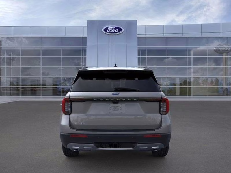 2026 Carbonized Gray Metallic Ford Explorer Active w/200A Pkg RWD SUV