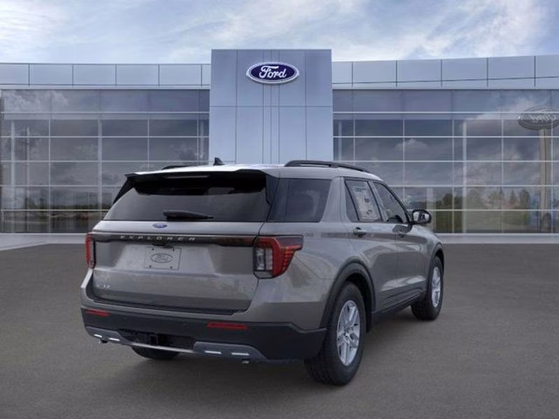 2026 Carbonized Gray Metallic Ford Explorer Active w/200A Pkg RWD SUV