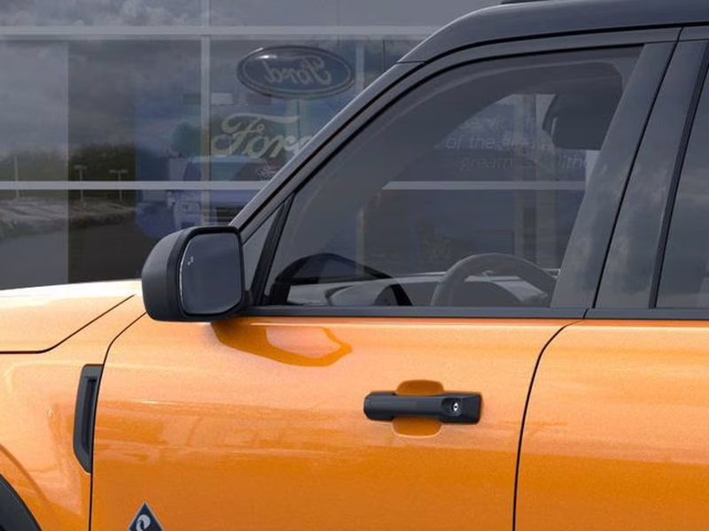 2026 Orange Fury Metallic Tri-Coat Ford Bronco Sport Outer Banks 4X4 SUV