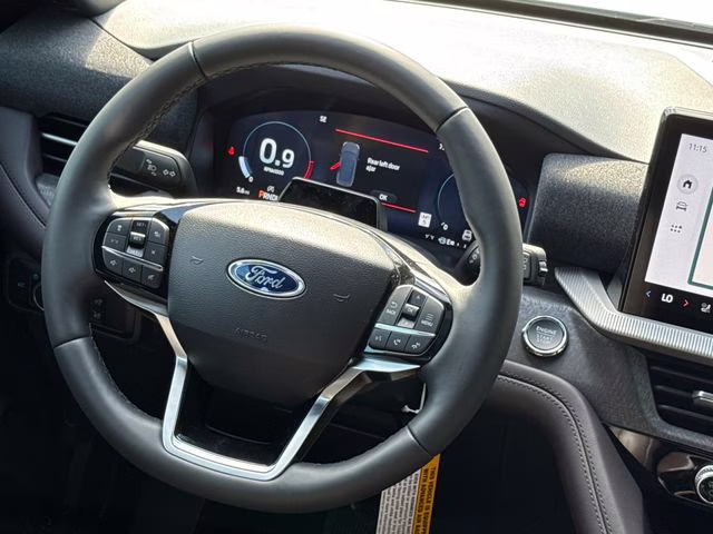 2026 White Ford Explorer Platinum RWD SUV