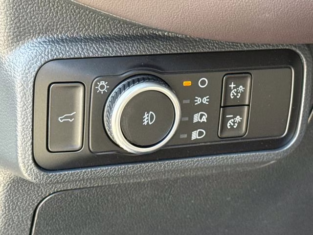 2026 White Ford Explorer Platinum RWD SUV