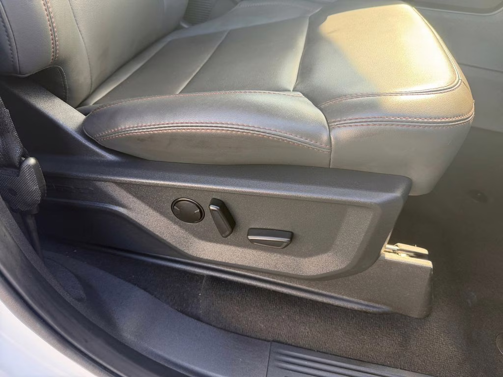 2025 Oxford White Ford Expedition Max Active 4X4 SUV